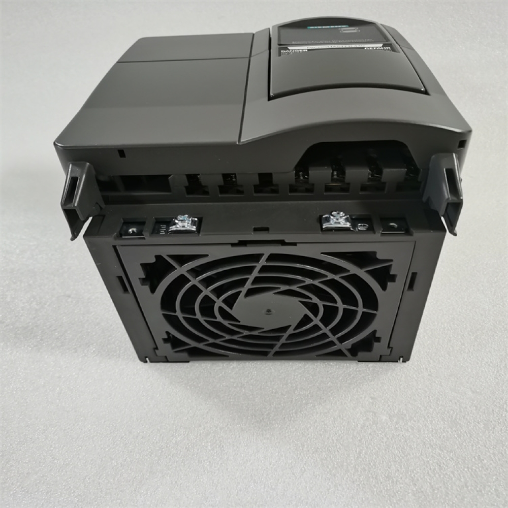 قطع غيار سيمنز 6SE6430-2AD31-1CA0 PLC